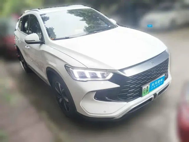 BYD Song Pro — Фото автомобиля 3