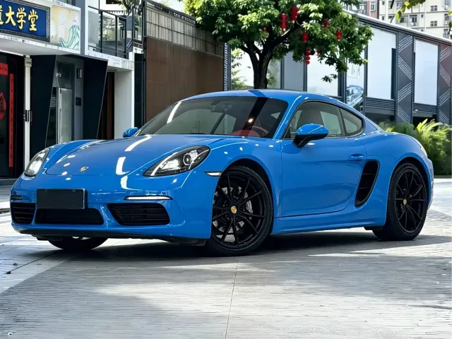 Фотография автомобиля — Porsche 718