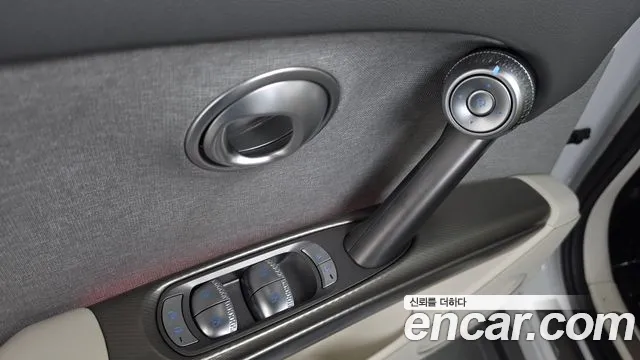 Genesis GV60 — Фото автомобиля 20