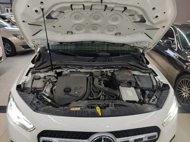 Mercedes-Benz GLA-Class — Фото автомобиля 19