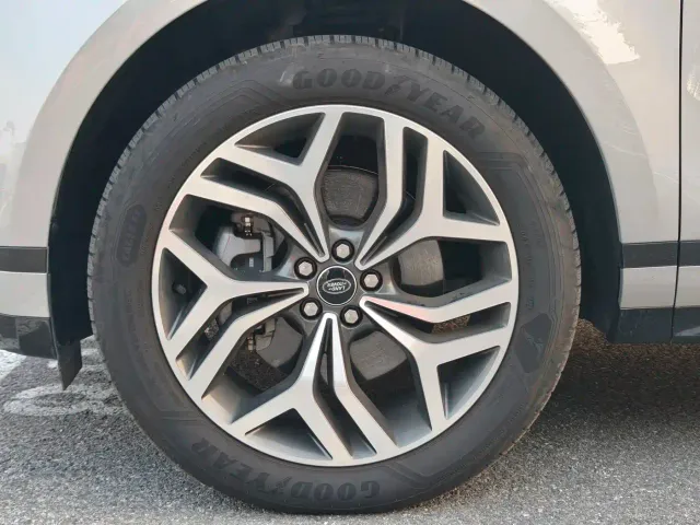 Land Rover Range Rover Evoque — Фото автомобиля 16