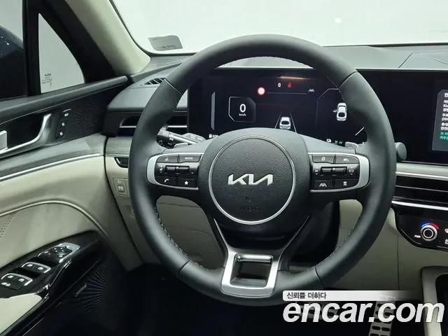 Kia K5 Generation 3 — Фото автомобиля 9