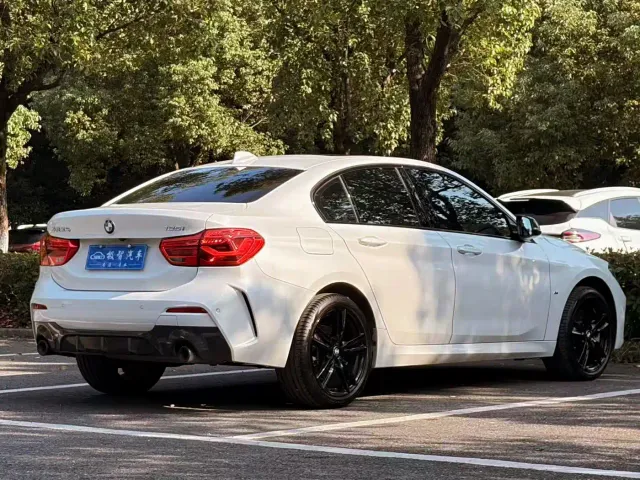 BMW 1 Series — Фото автомобиля 5