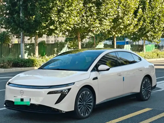 Фотография автомобиля — Nissan N7
