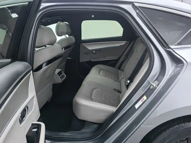 BYD Han — Фото автомобиля 15