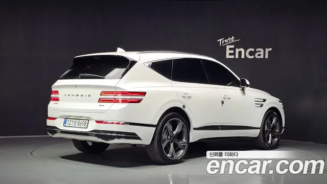 Genesis GV80 — Фото автомобиля 2