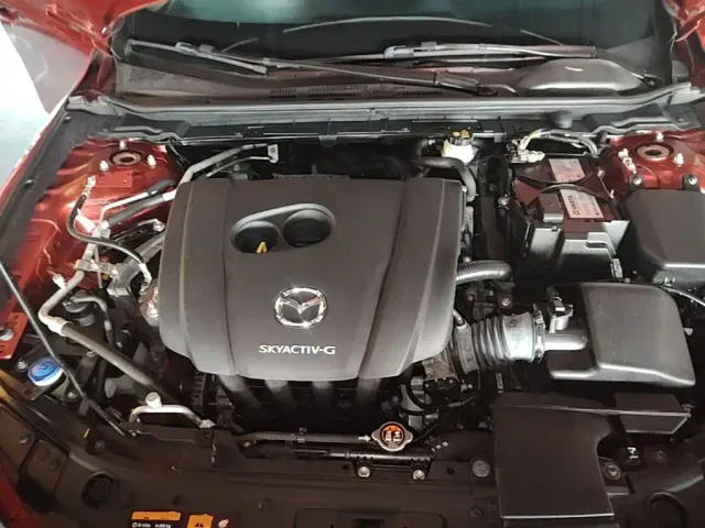Mazda Axela — Фото автомобиля 19