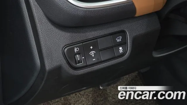 Kia Seltos New — Фото автомобиля 21