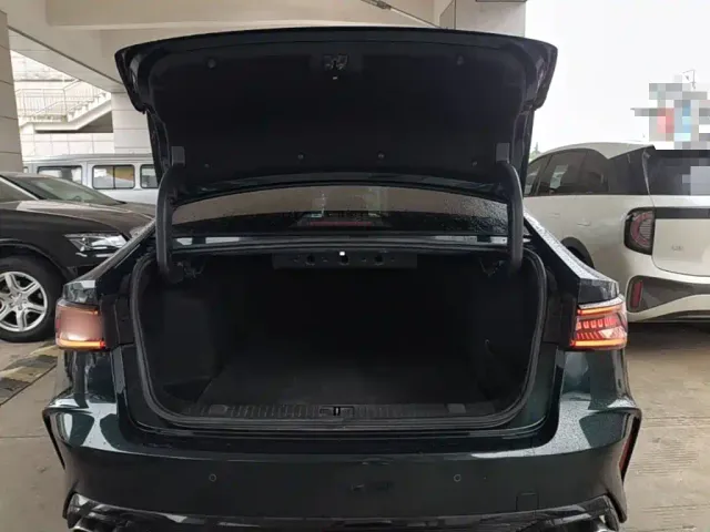 Chery Arrizo 8 — Фото автомобиля 18