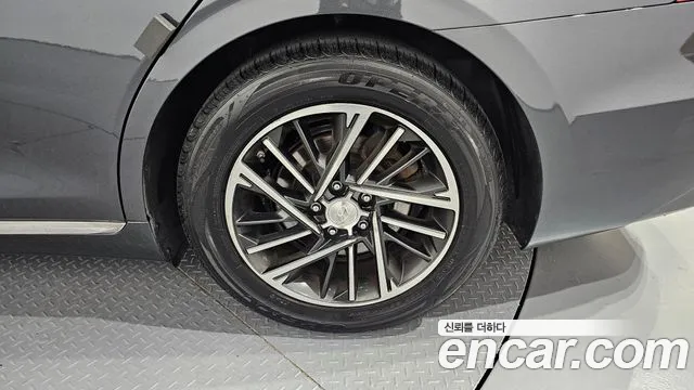 Hyundai Grandeur Grandeur (New) — Фото автомобиля 6