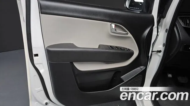 Kia RAY Новый Kia Ray Фургон — Фото автомобиля 24