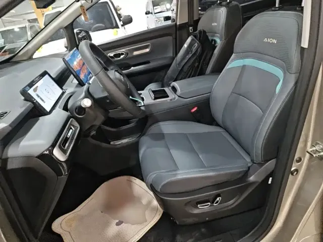 Aion AION Y 2023 Plus 510 Tech Edition — Фото автомобиля 14