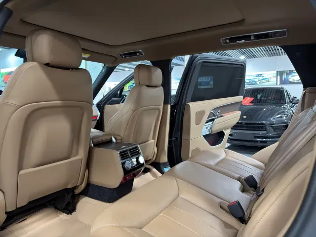 Land Rover Range Rover — Фото автомобиля 8