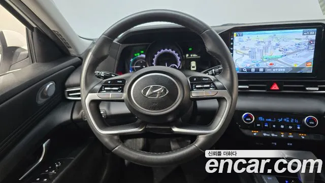 Hyundai Avante CN7 — Фото автомобиля 18