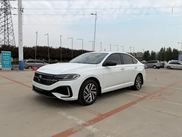Фотография автомобиля — Volkswagen Lavida