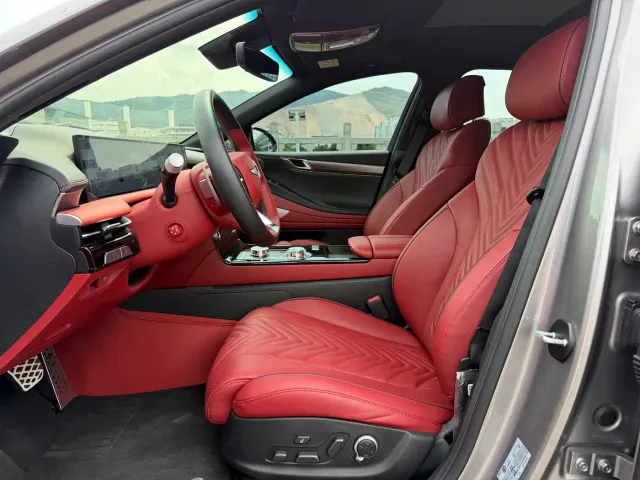 Genesis G80 — Фото автомобиля 4