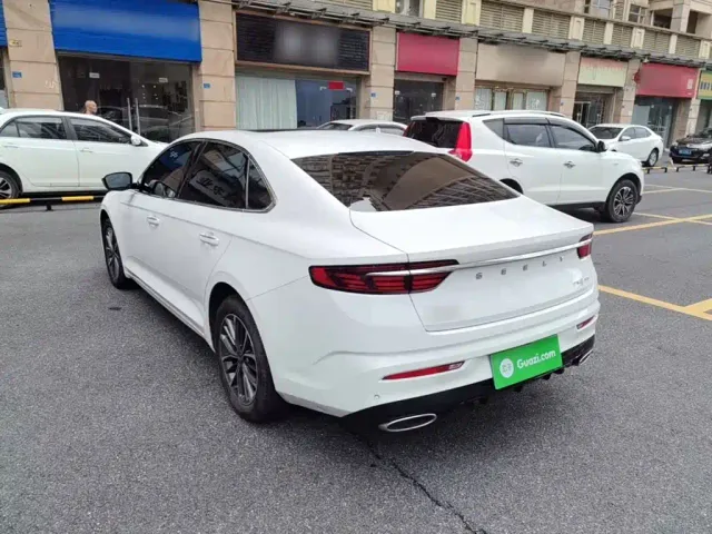 Geely Xingrui — Фото автомобиля 4