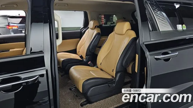 Kia Carnival 4th Gen — Фото автомобиля 17