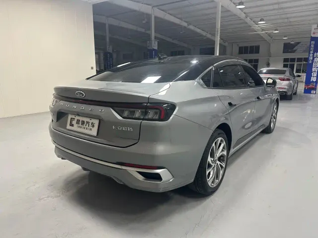 Ford Mondeo — Фото автомобиля 4