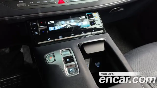 Hyundai Grandeur Grandeur (New) — Фото автомобиля 9