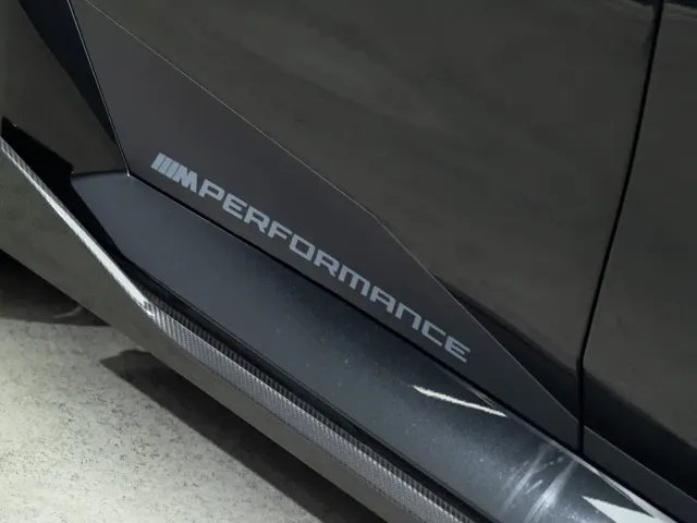 BMW M5 — Фото автомобиля 11