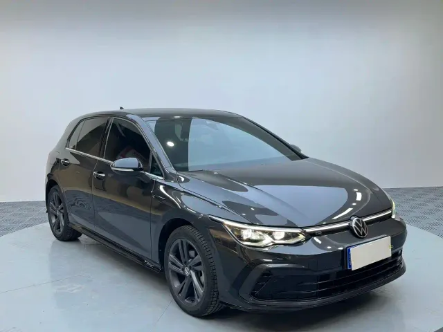 Volkswagen Golf — Фото автомобиля 3