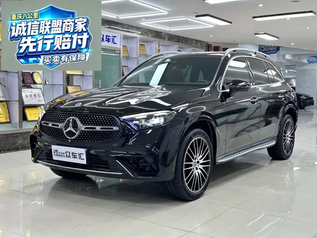Фотография автомобиля — Mercedes-Benz GLC-Class