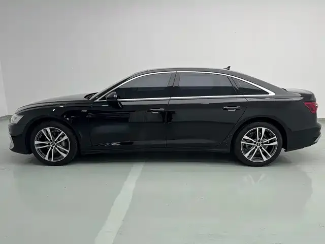 Audi A6L — Фото автомобиля 7