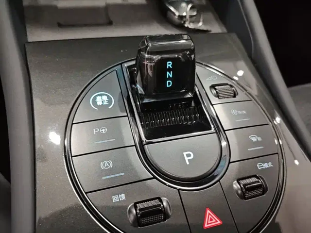 BYD Seal 06 GT — Фото автомобиля 18