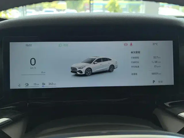 Geely Galaxy Stellar 6 — Фото автомобиля 14