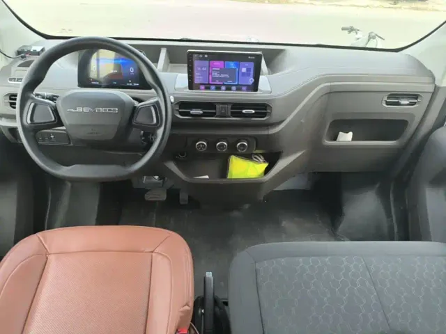 JMC E-Fushun — Фото автомобиля 9