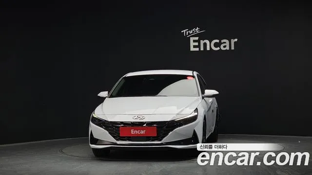 Hyundai AVANTE Avante (CN7) 1.6 LPi (Для проката) — Фото автомобиля 3