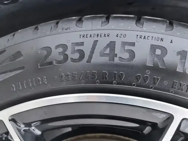 BYD Seal — Фото автомобиля 24