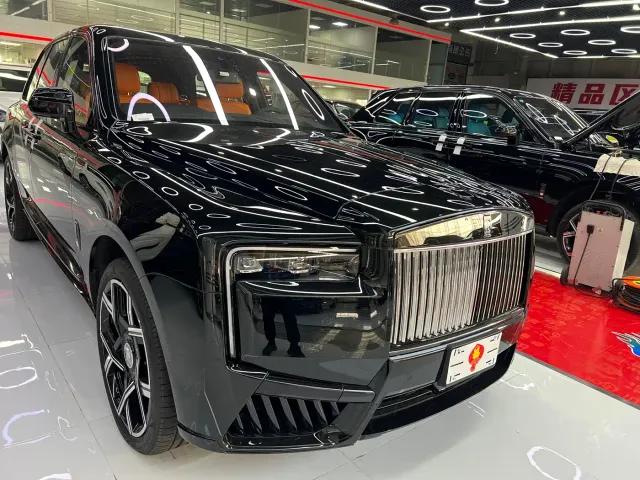 Rolls-Royce Cullinan — Фото автомобиля 5