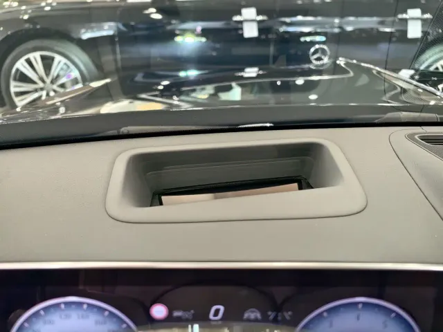 Mercedes-Benz Maybach S-Class — Фото автомобиля 20