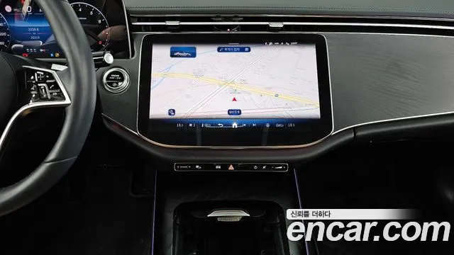 Mercedes-Benz E-Class — Фото автомобиля 14