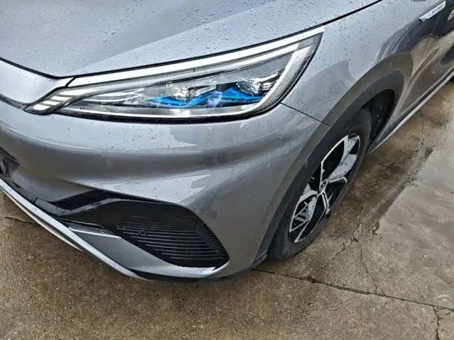 BYD Yuan PLUS — Фото автомобиля 23