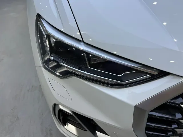 Audi Q3 — Фото автомобиля 26