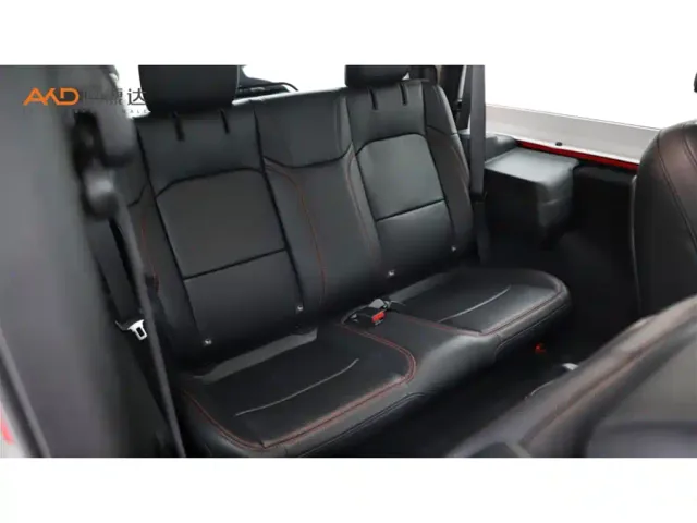 Jeep Wrangler — Фото автомобиля 8