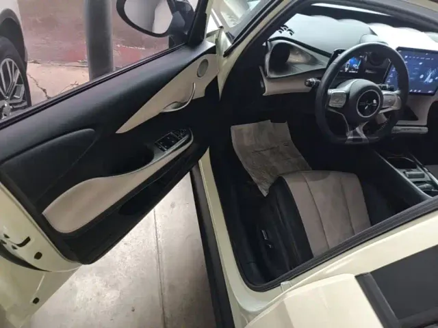 BYD Dolphin — Фото автомобиля 15