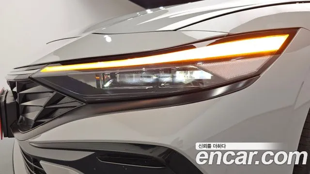 Hyundai AVANTE Новый Avante (CN7) — Фото автомобиля 19