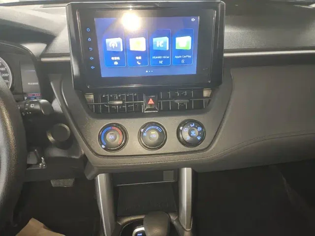 Toyota Corolla Cross — Фото автомобиля 12