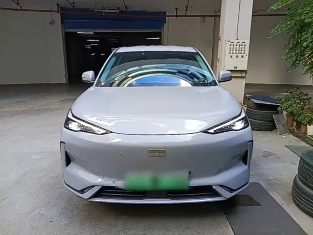 Geely Galaxy E5 — Фото автомобиля 2