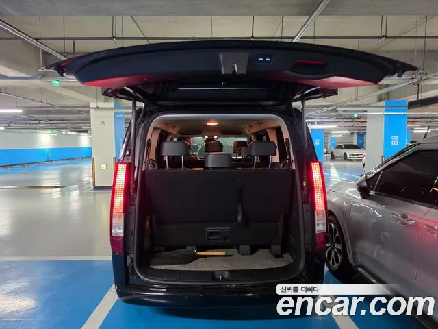 Hyundai Staria — Фото автомобиля 7