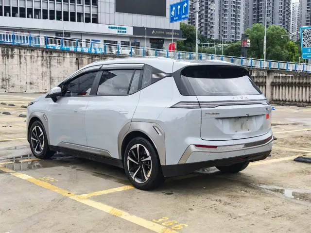 GAC Aion Y — Фото автомобиля 4