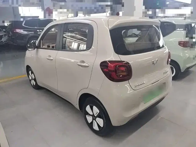 Wuling Hongguang Mini EV — Фото автомобиля 4