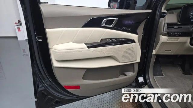Kia Canival Carnival 4 поколение 9 мест Signature — Фото автомобиля 22