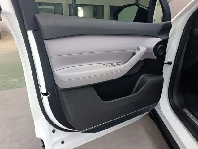 Nio EC6 — Фото автомобиля 2