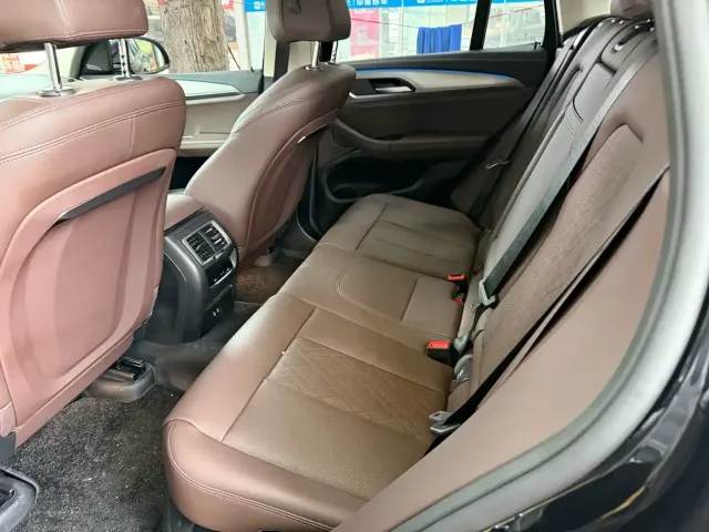 BMW BMW iX3 2024 Innovation Leader — Фото автомобиля 4