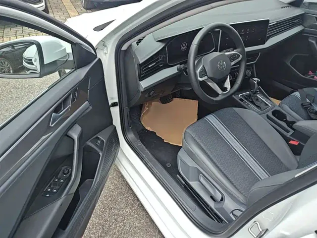 Volkswagen Sagitar — Фото автомобиля 22